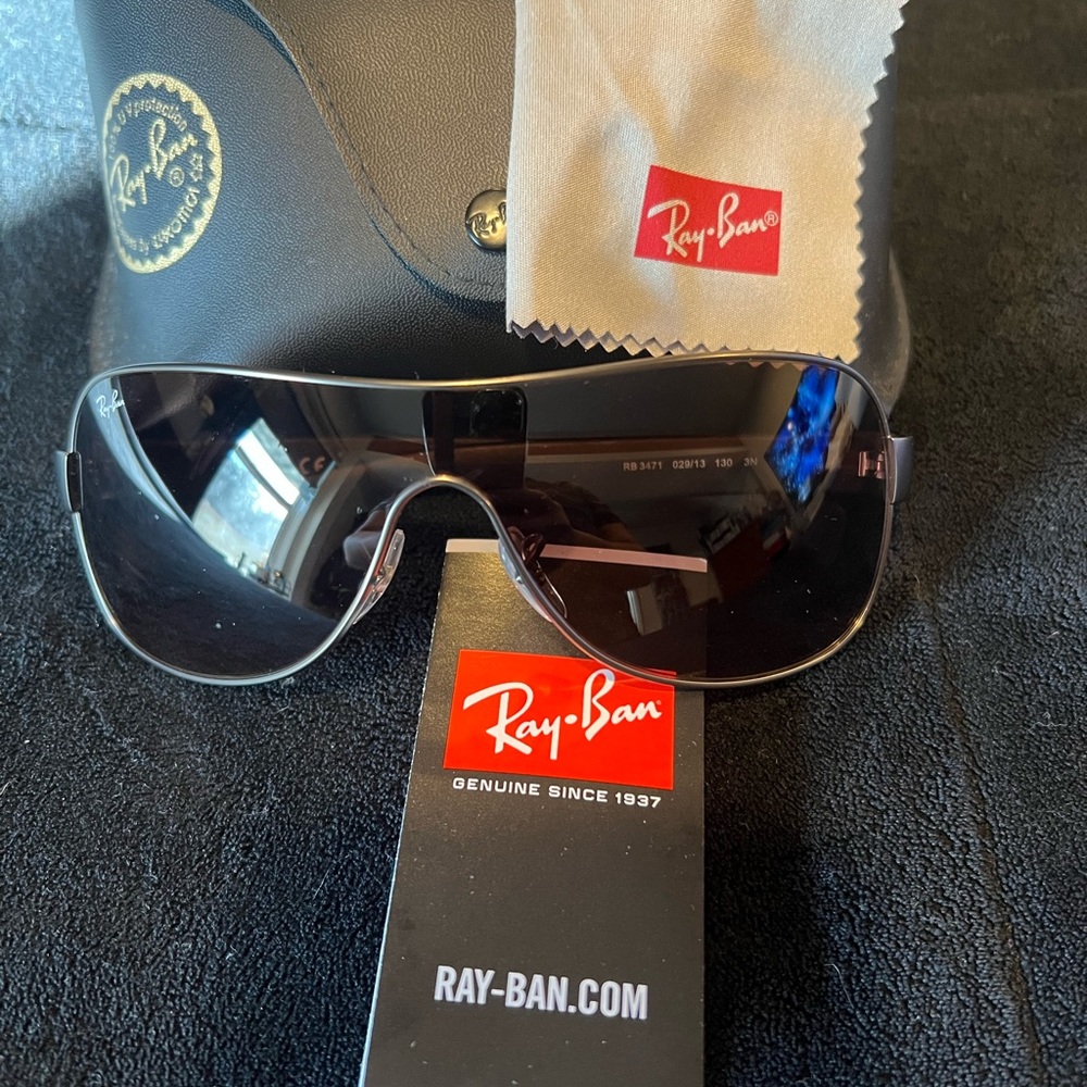 Ray-Ban sunglasses; brown tint
